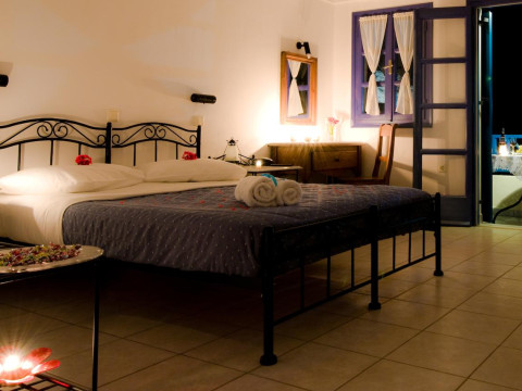 Irigeneia Hotel