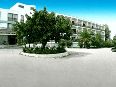 Irinna Hotel