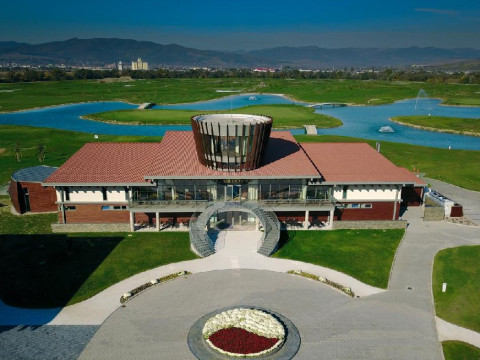 Iris - Complex Theodora Golf Club