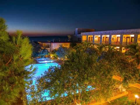 IRIS HOTEL