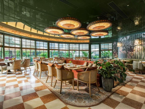 Island Shangri-La, Hong Kong