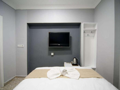 ISTANBUL PALACE HOTEL