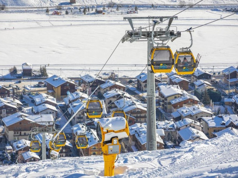 Italia 1 Ski In- Ski Out 50M