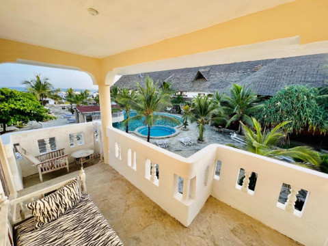 Jacaranda Beach Resort