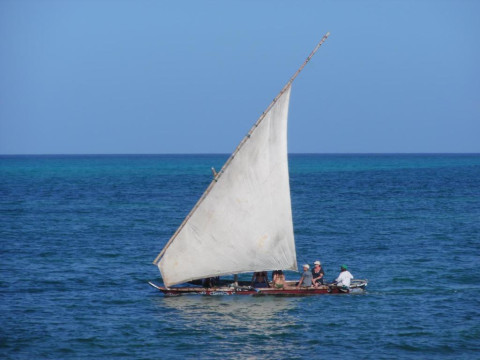 Jaribu Beach Hotel