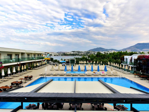 JASMIN BEACH HOTEL