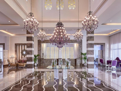 Jaz Crystal, Almaza Bay