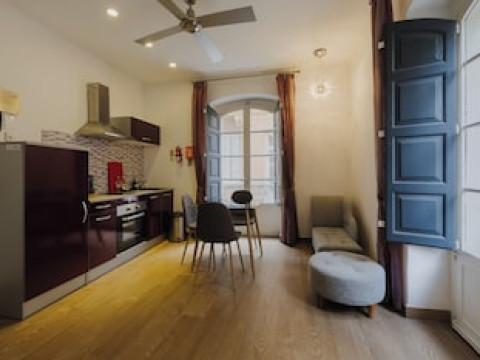 JEAN DE VALETTE BOUTIQUE LIVING