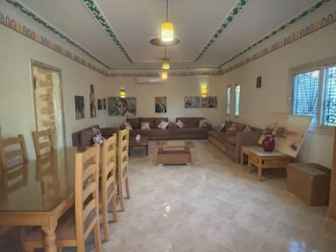 JEWEL OF THE VALLEY HOWARD CARTER HOTEL