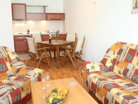 JOYA PARK COMPLEX HOTEL