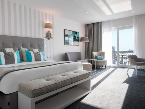 Juliani Hotel