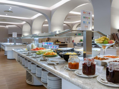 Hotel Jupiter Albufeira - Family & Fun