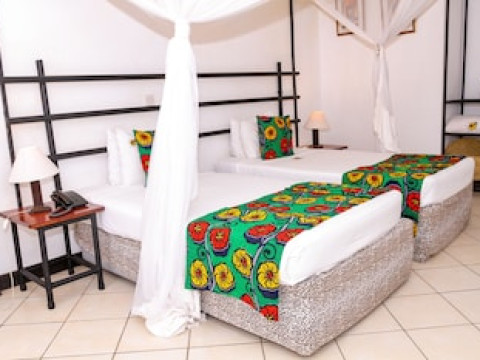 KAHAMA HOTEL MOMBASA