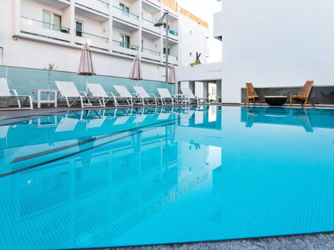 KAHLUA SEA VIEW SUITES (ADULTS ONLY)