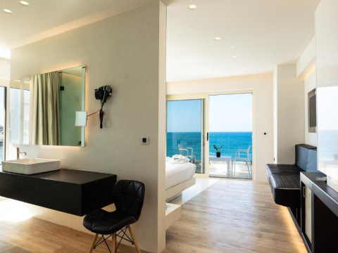 Kahlua Sea View Suites