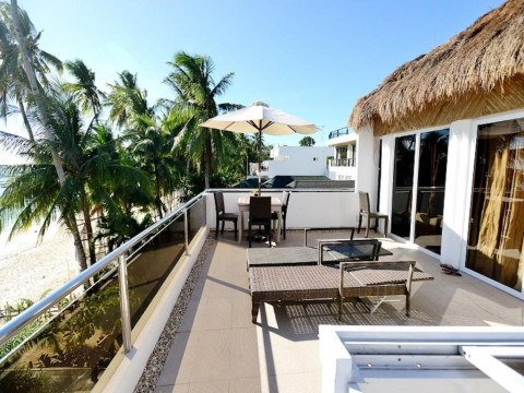Kaiyana Boracay Beach Resort