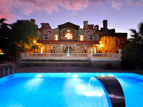 Kalem Adasi & Oliviera Resort Hotel