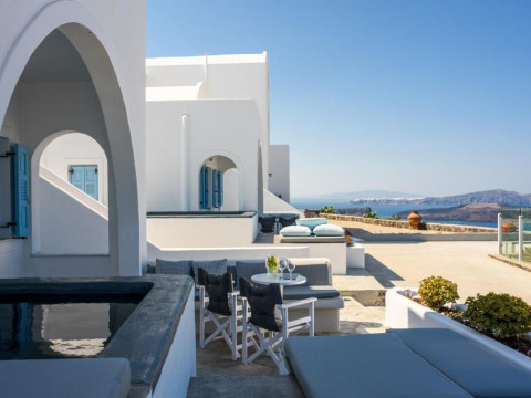 Kalestesia Suites Santorini