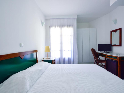 KALIDON BEACH HOTEL