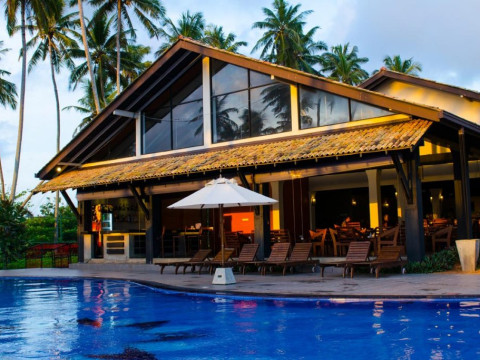 Kamili Beach Resort