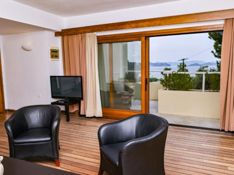 Kanapitsa Mare Hotel