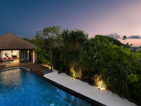 Atmosphere Kanifushi