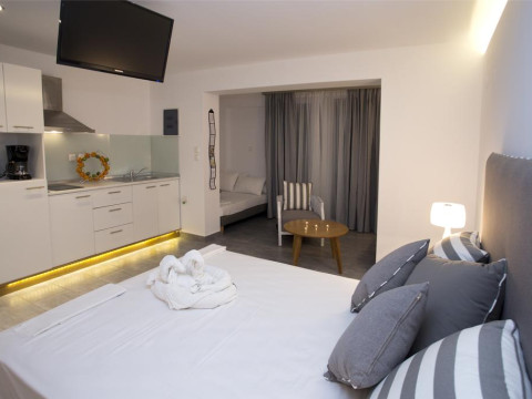 Kapahi Sea View Hotel Apartments (ex.Villa KpH)