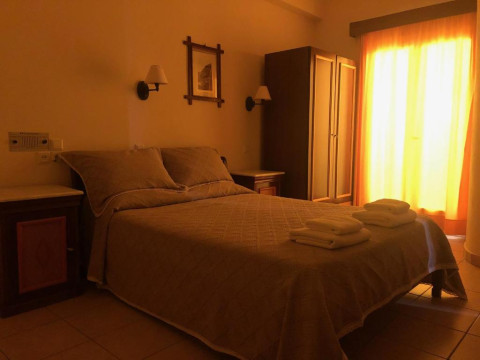 Karidis Hotel