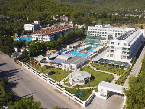 KARMIR RESORT & SPA