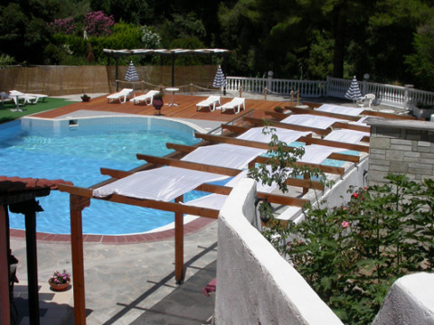 KASSANDRA BAY VILLAGE