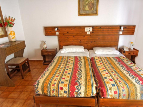 Kassandra Hotel