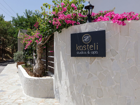 Kasteli Studios & Apartments