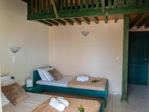 Katopodis Apartments