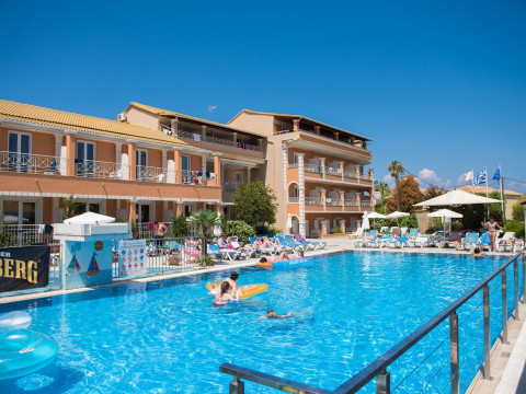 Kavos Plaza Hotel