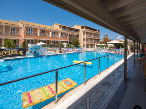 Kavos Plaza Hotel
