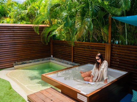 Kawan Bay Suites