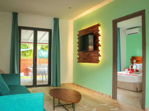 Kawan Bay Suites