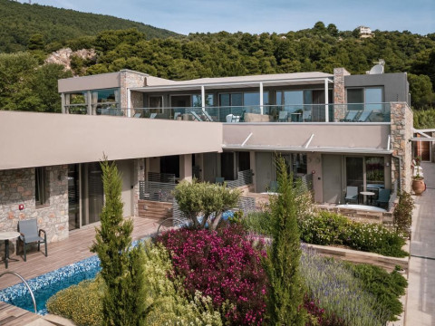 KB Ammos Suites