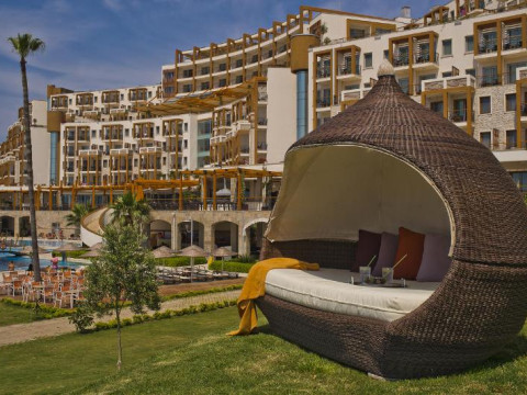 KEFALUKA RESORT HOTEL