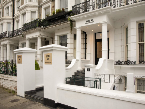 KENSINGTON SUITE HOTEL