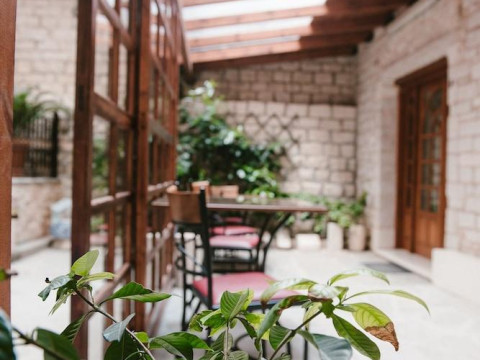 Kentrikon Hotel