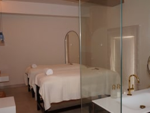 KIMPTON LAS MERCEDES BY IHG