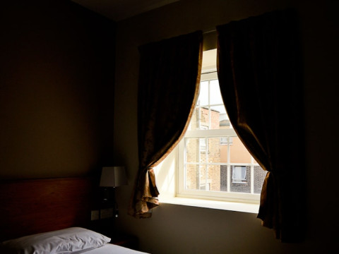 Kings Cross Inn Hotel