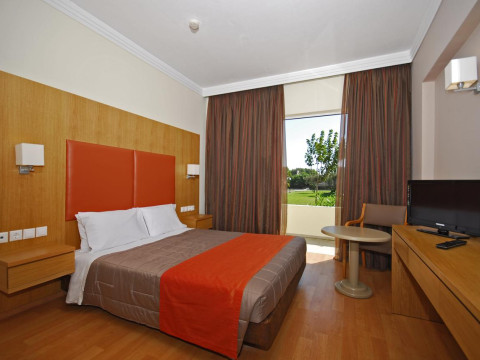 Kipriotis Village Resort