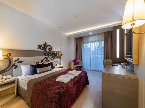 Kirman Belazur Resort & Spa