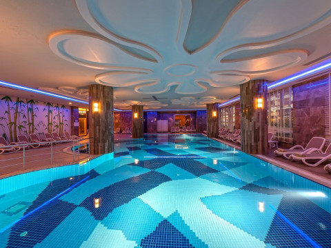 Kirman Belazur Resort & Spa