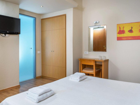 Kitro Beach Hotel - Adults Only