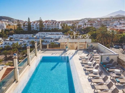 Klayman Olivina Aparthotel