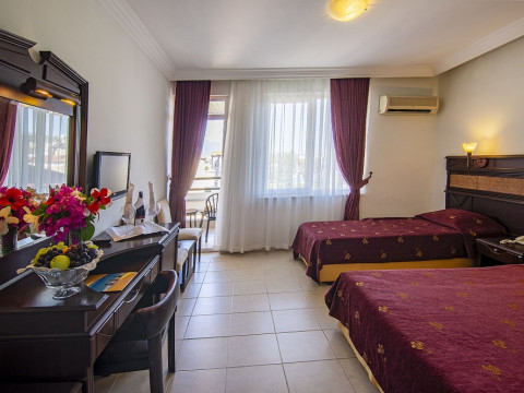 KLEOPATRA ADA HOTEL