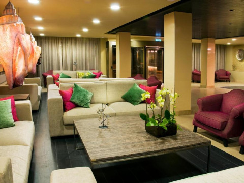 KN Arenas del Mar Beach & Spa Hotel